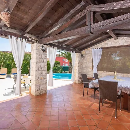 Beauty Villa *